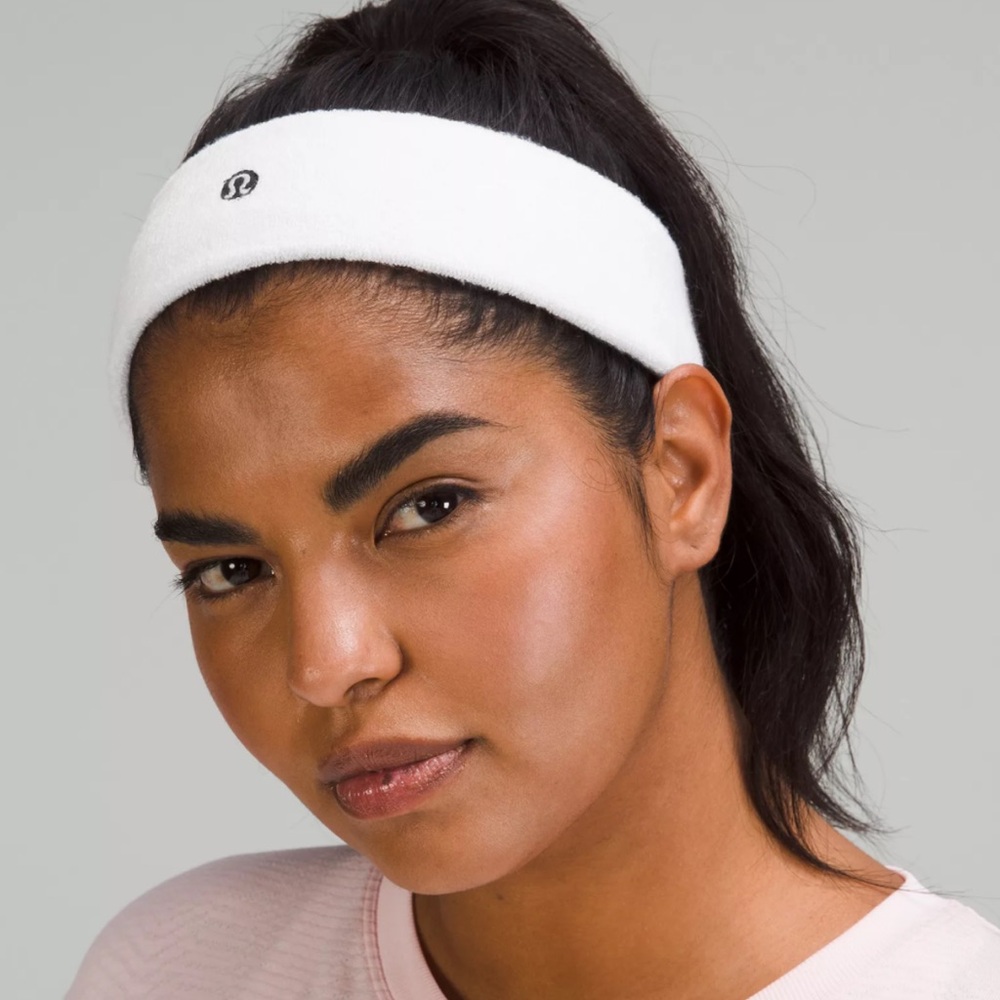 LULULEMON COTTON TERRY HEADBAND, WORN ONCE GREAT CONDITION!